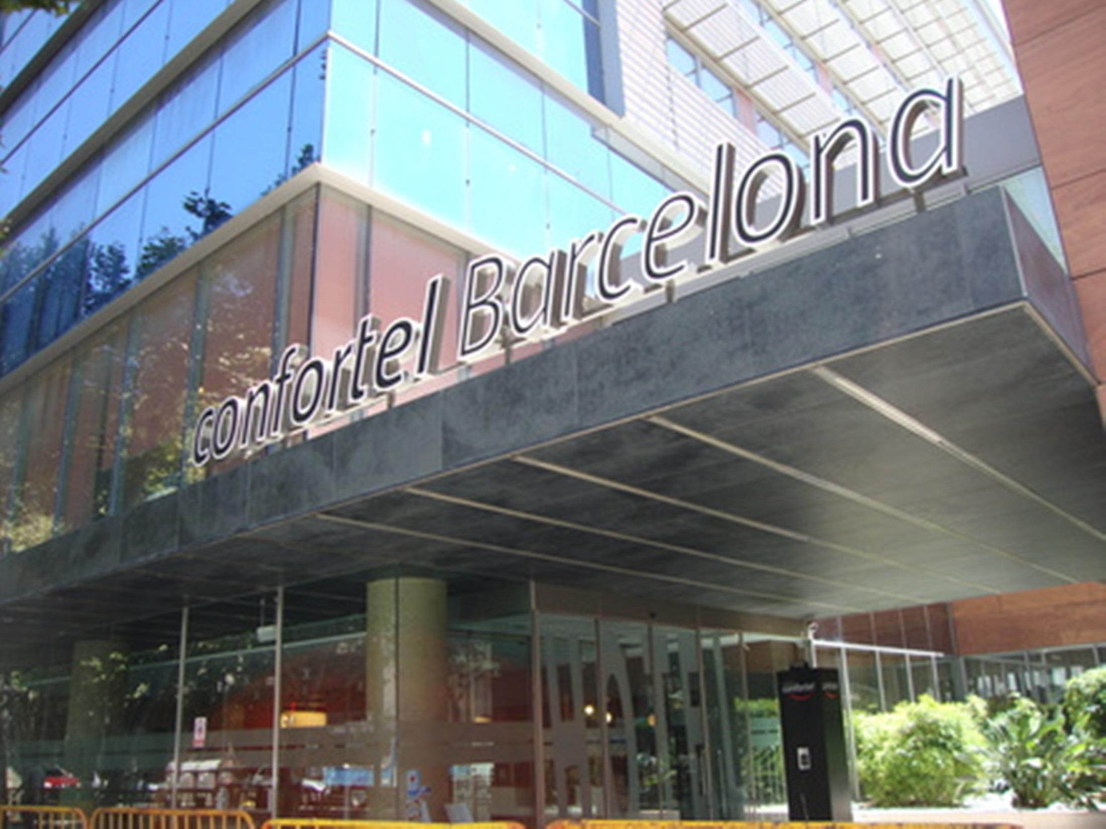Ilunion Barcelona Hotel Exterior foto