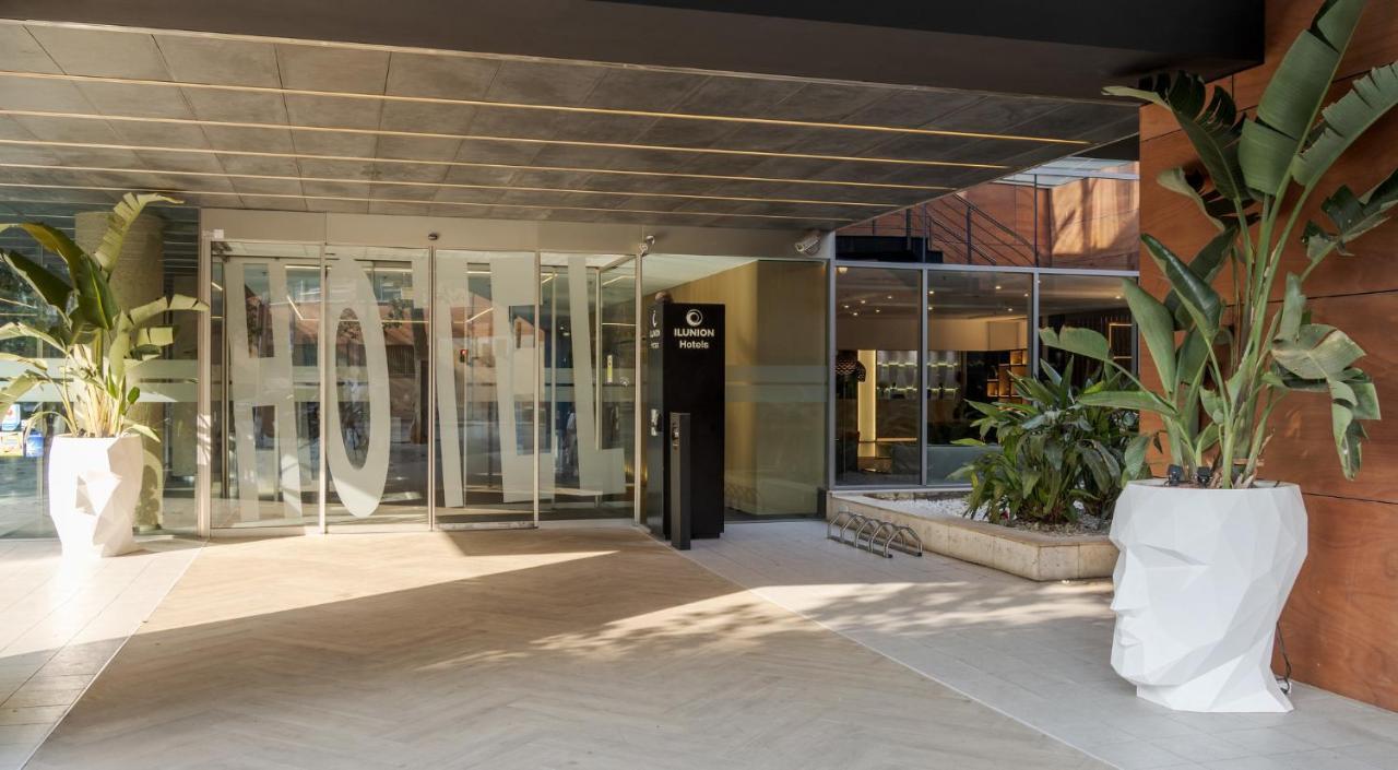 Ilunion Barcelona Hotel Exterior foto