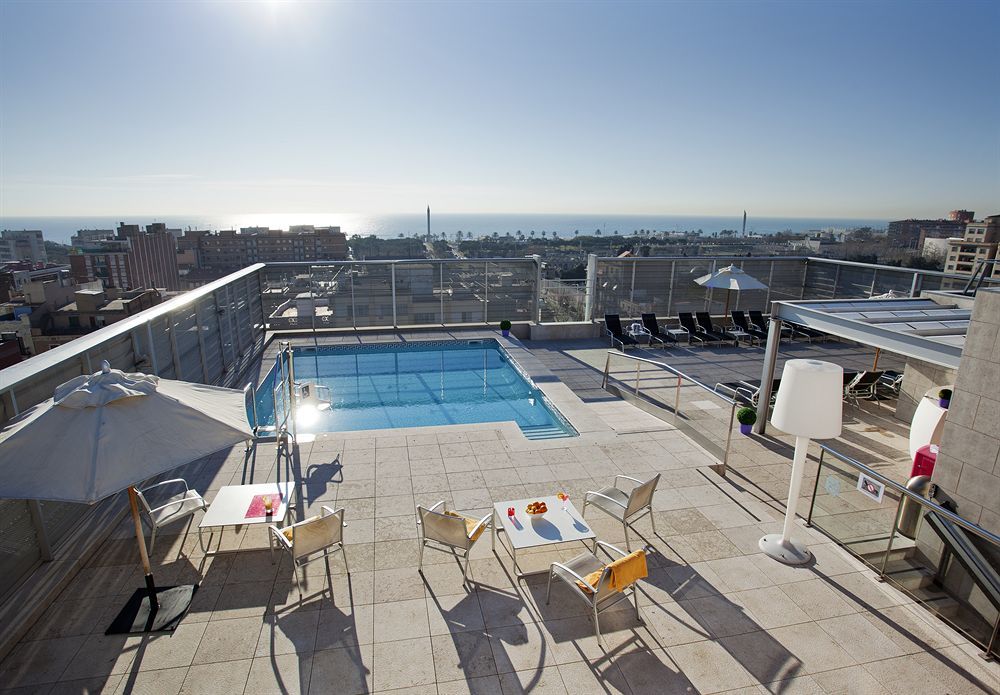 Ilunion Barcelona Hotel Exterior foto